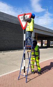 señal vertical servicios